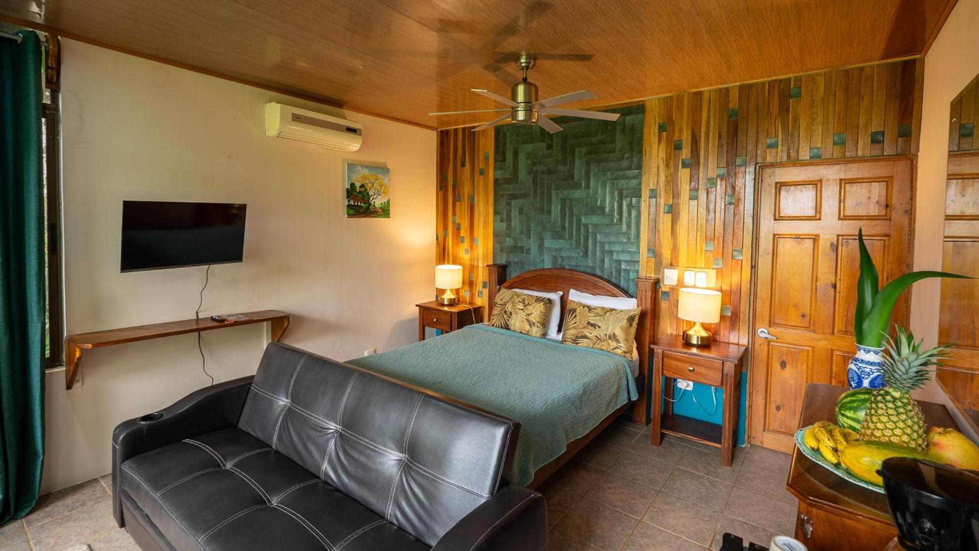 Boutique Hotel Las Cascadas Мануэль-Антонио Экстерьер фото