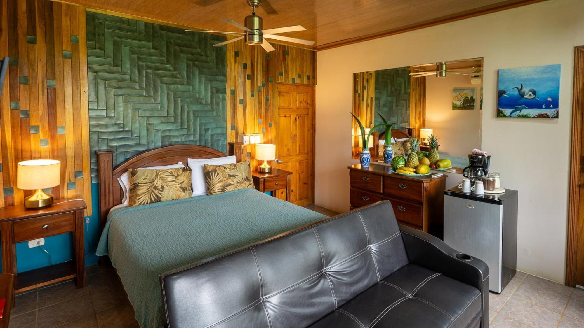Boutique Hotel Las Cascadas Мануэль-Антонио Экстерьер фото